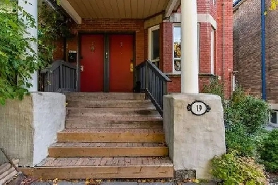 Room for Rent Near Liberty Village! Female Only! Image# 2