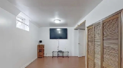 PRIVATE ROOM FOR GIRLS Image# 5