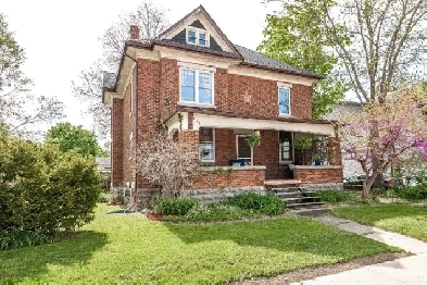 5 bedroom historical home Image# 4