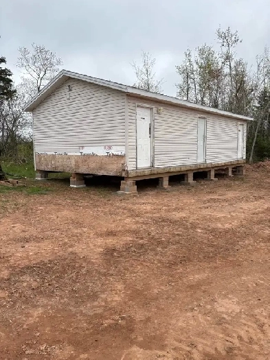 18’x36’ bathroom / shower facilities Image# 6