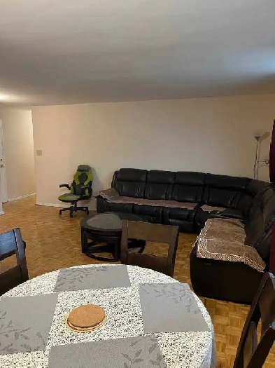 room for rent Image# 4