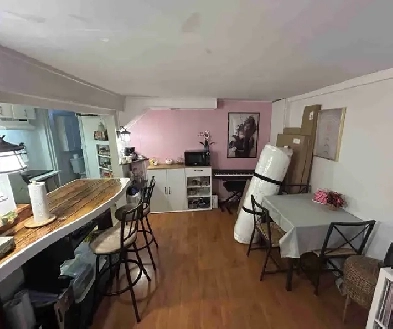 2 bed 1.5 bath apartment midtown Image# 10