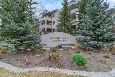 BACKING ONTO GOLF COURSE! 2 BED TOWNHOUSE! WHAT A LIFE! Image# 1