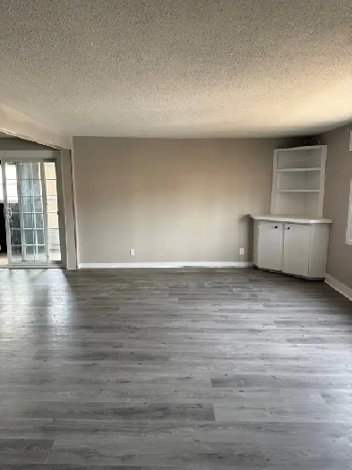 2 Bedroom 1 Bathroom-Westbrook Image# 4