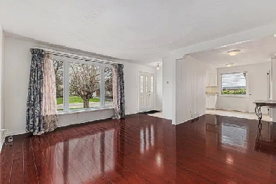 Vacant & Move-In Ready with 2 bed 1 bath In-Law suite Image# 8