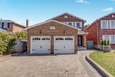 House for sale in Toronto Image# 1