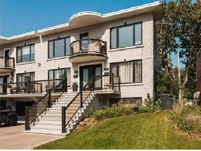 GRAND  6.5 Main Floor Duplex Boul LaSalle, WATER FRONT Image# 4