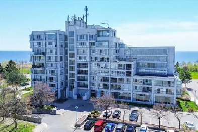 Luxury Condo in Ajax, ON, L1S 7K3 Image# 7