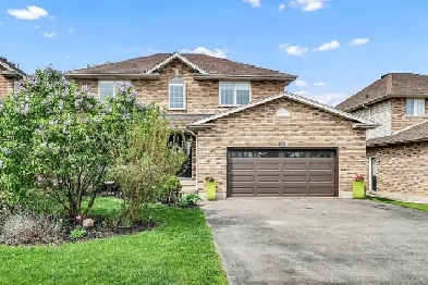 Amazing Family-sized West Mtn home with inground pool and hottub Image# 22
