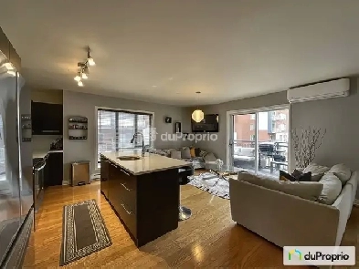 Condo for sale In the Heart of Downtown Laval Image# 12