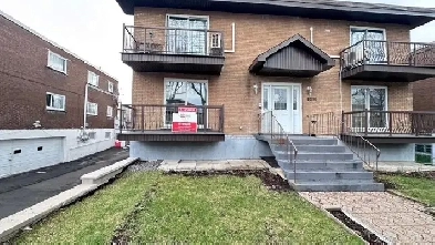 5 1/2 avec sous sol, Libre immédiatemen à St-Laurent, cul de sac Image# 1