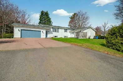 INCOME PROPERTY or INLAW SUITE! Image# 1