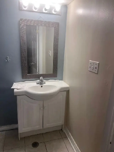 2 BED BEDROOM BASEMENT AVAILABLE FOR RENT FROM   MAY 2025 Image# 3