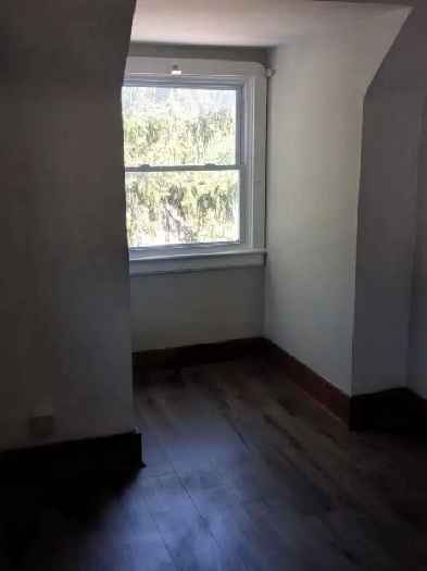 London Rent To Own Home Image# 1