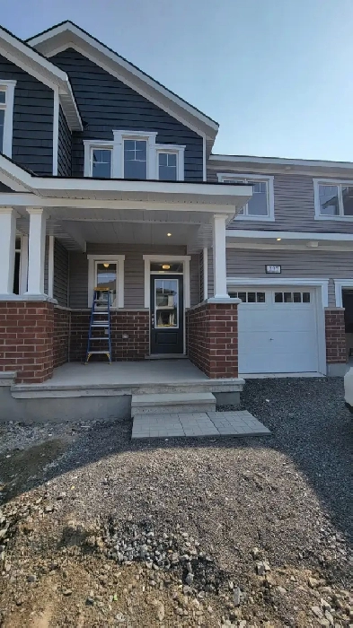 FOR RENT Townhouse in Kanata Image# 1