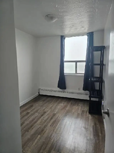 Room for rent (working professional only) Image# 3