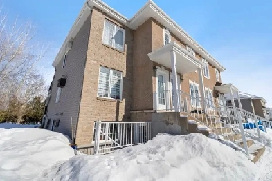 Grand 4 1/2 appartement B3 Sainte-Marthe-Sur-Le-Lac Image# 6