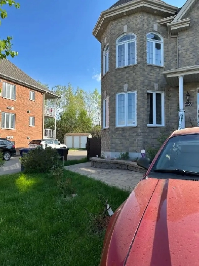 31/2 Laval, fullly loaded all including Image# 3