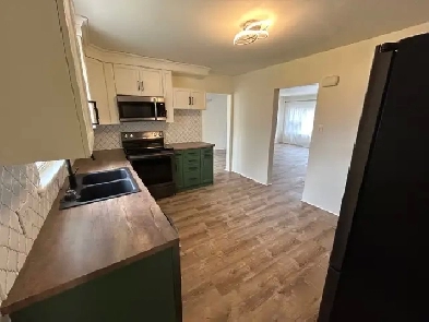 2 Bed and 2 Bath - 17 Beasley Ave, Charlottetown Image# 5