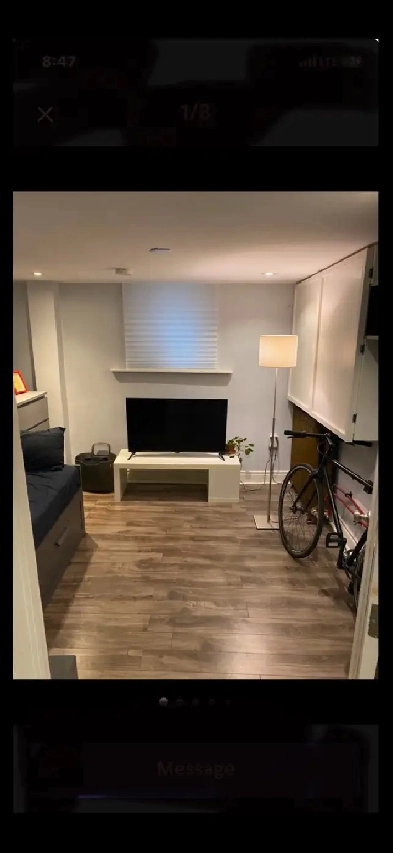 High Park-Roncesvalles Cute & Cozy Bachelor Renovated June 1st Image# 2