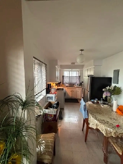 Grand 3.5 à louer à Cartierville Image# 1