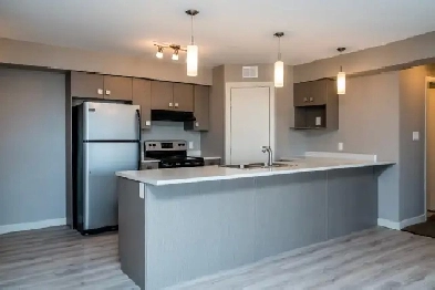 Beautiful 3 Bedroom Apartment in Steinbach with Spacious Balcony Image# 8