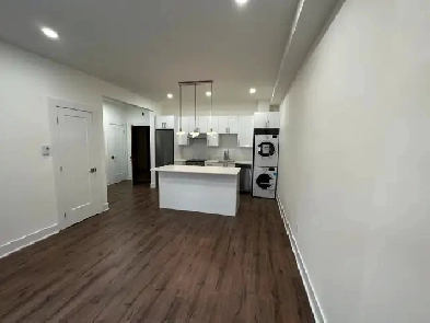 Renovated 1 bedroom/Pet Friendly/Near Villa Maria Metro Image# 5