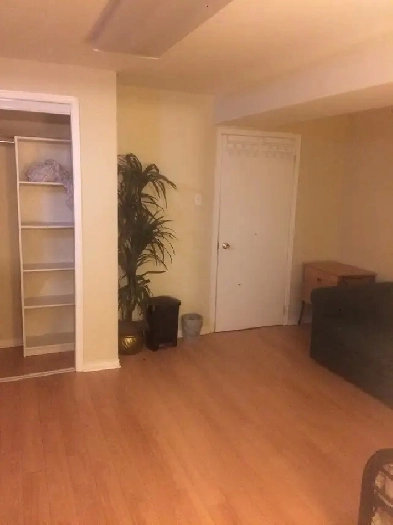 Bachelor Unit Image# 2