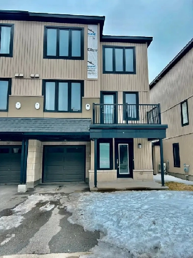 2-bedroom townhouse for RENT in Kanata Image# 1