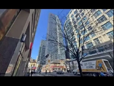 8 Wellesley/Yonge Brand new Bachelor apt Image# 4