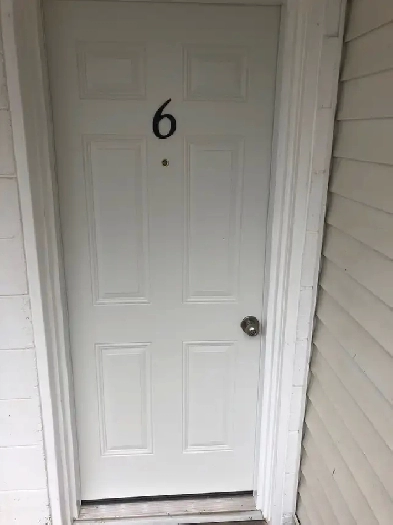 1 BEDROOM APARTMENT Image# 3
