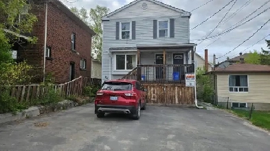 2 Bedroom For Rent Image# 1