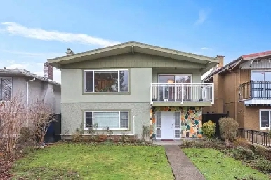 Spacious Vancouver Special! Image# 10