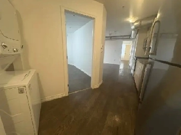 3-Bed 2-Bath Apartment – All Utilities & Wi-Fi Included Image# 1
