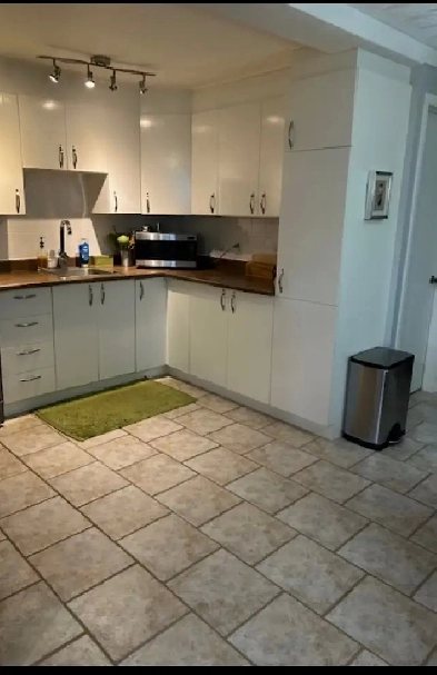 logement 41/2 à Anjou Image# 6