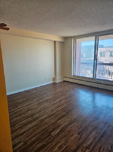 7th Floor Suite - Secure Concrete Building Image# 3
