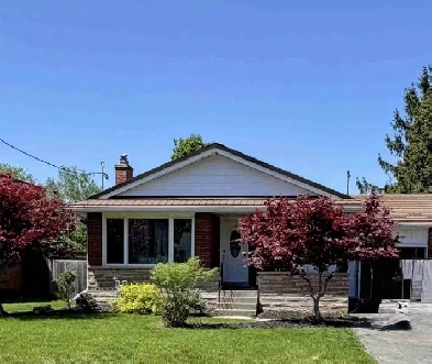 House rental upper unit Image# 2