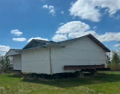 1700 sq ft House to be Moved Image# 1