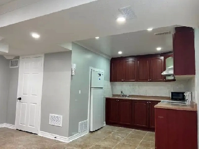 2 Bedroom basement available for rent From 1st June ,2025 Image# 8
