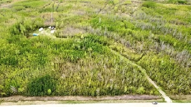 64126 Rd8 N Piney MB Image# 3