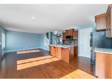 Spacious 5-Bed, 4-Bath Home | Pond View, Large Deck Image# 7