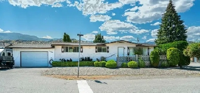 6808 Teal St, Oliver, BC - 3 bed, 2 bath Image# 1