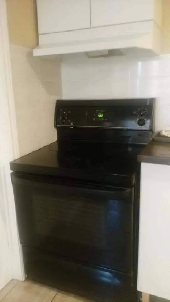 Basement private room for rent in Toronto Image# 1