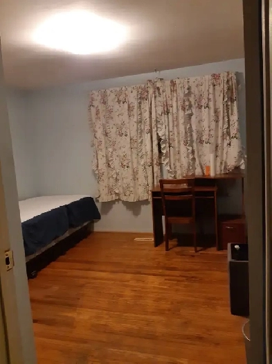 Private room available now in Owen Sound Image# 3