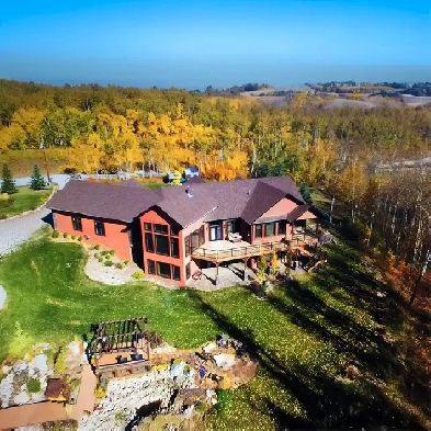 #25FA - 2± Acre Executive Waterfront Bungalow in Pine Lake, AB Image# 6