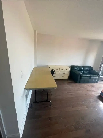 Immediately,studio,Eglinton/Keele, Parking,Young Professiona Image# 1