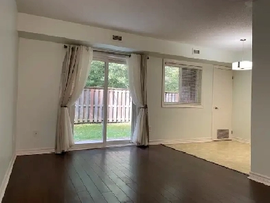 COBOURG 2 BEDROOM CONDO: GREAT SPACE! CALL (905) 349 2400 Image# 1