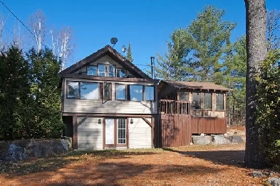 1 heure de Montréal,grand terrain,grand garage Image# 8