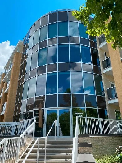971 sq foot 1 bedroom condo for rent in North St Boniface Image# 2