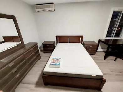 WOW! Furnished –All Included– 10min Metro | Chambre Meublé!! Image# 1